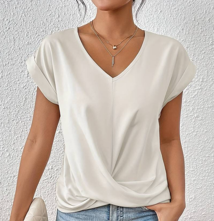 Clara | Elegant Fit V-Neck Top